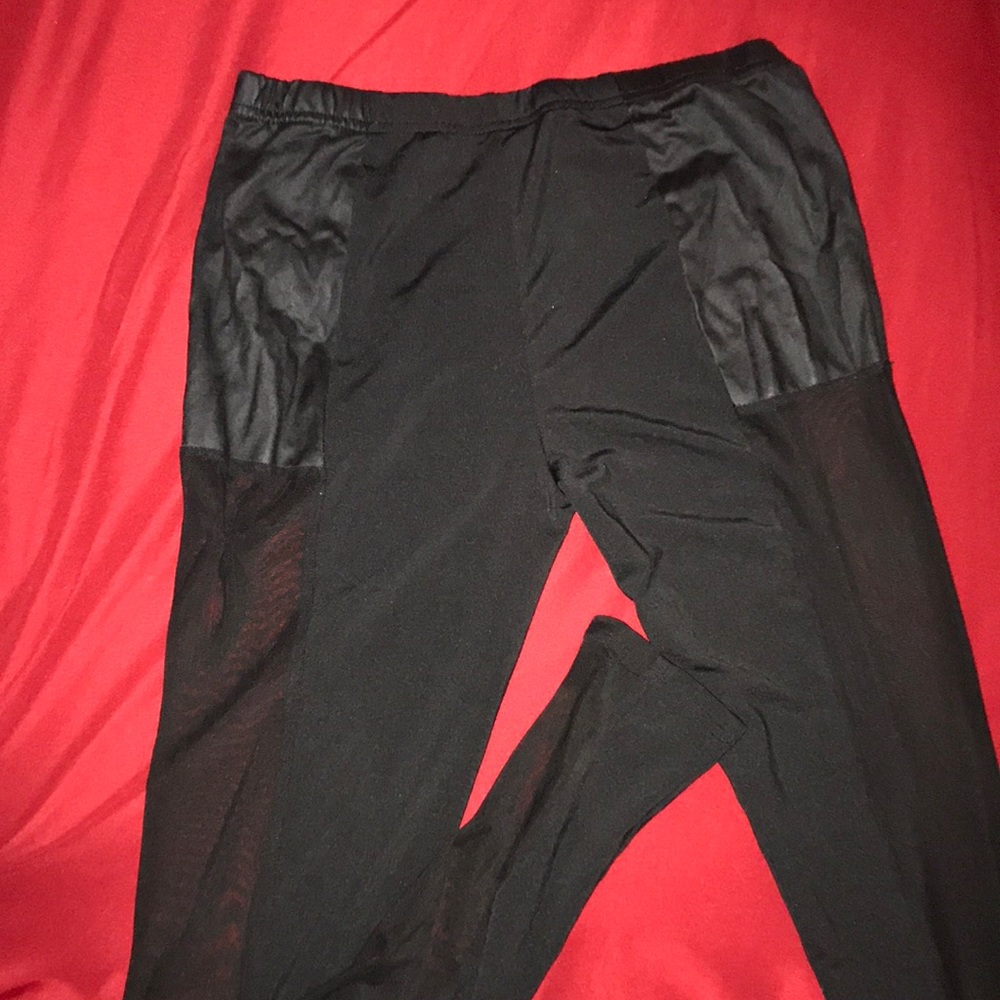 Black mesh leggings
